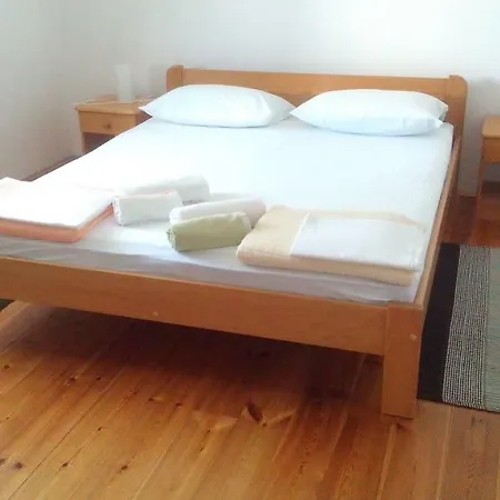 Apartment Bruno Apartman Selce